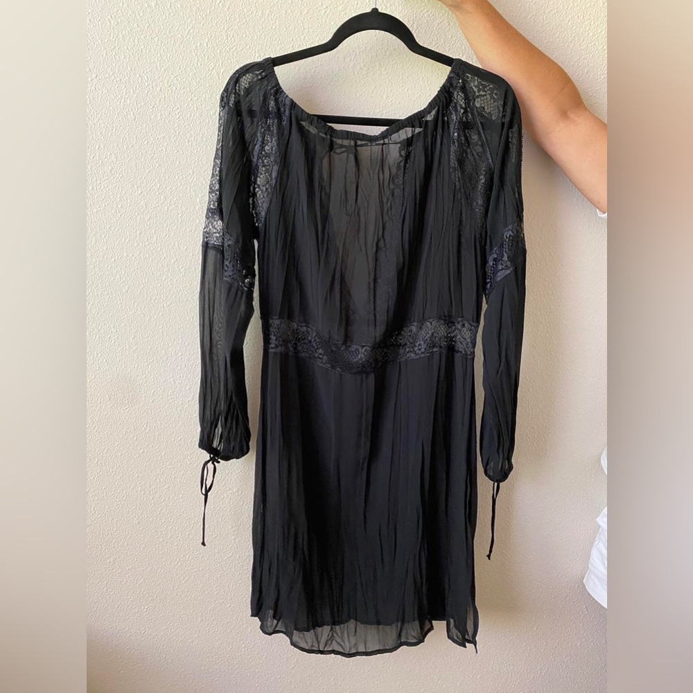 Dress - Picture 2 of 6